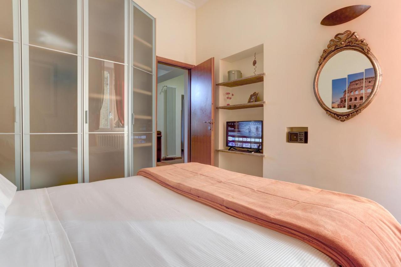 Colosseo Residenza Sette Sale โรม ภายนอก รูปภาพ
