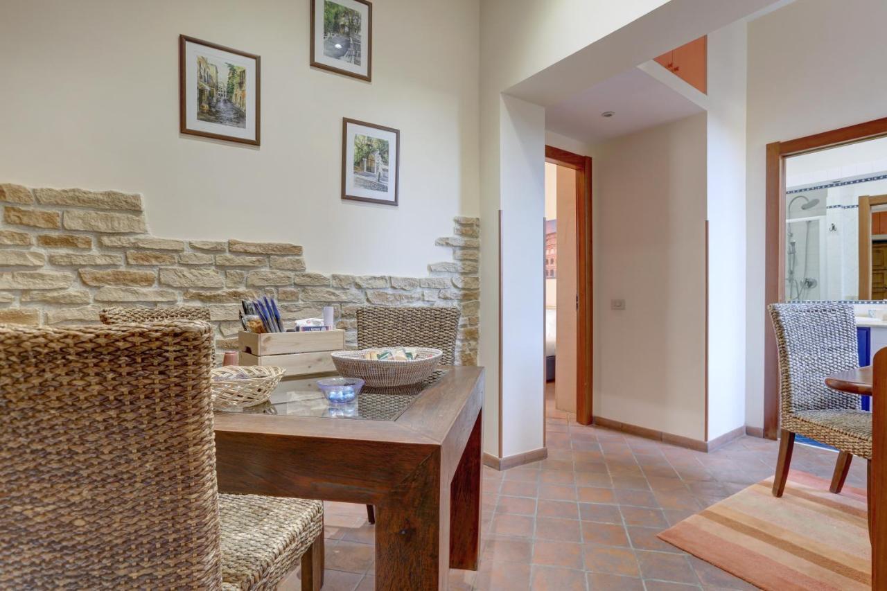 Colosseo Residenza Sette Sale โรม ภายนอก รูปภาพ